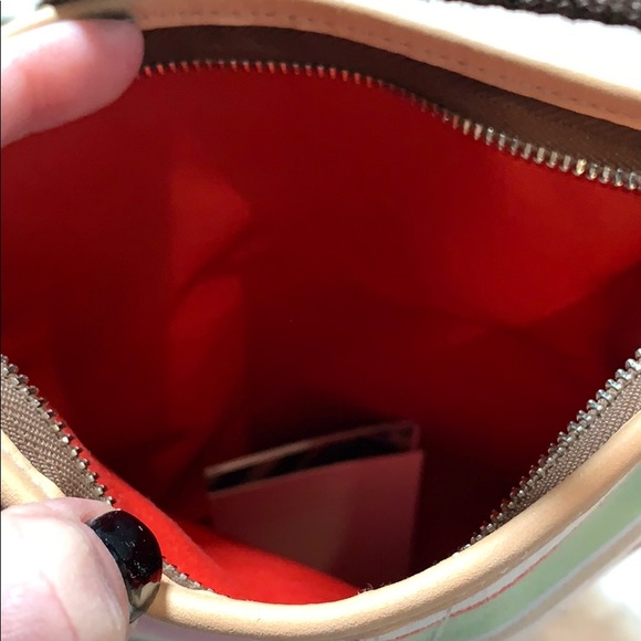 Crossbody bag - Picture 3 of 4